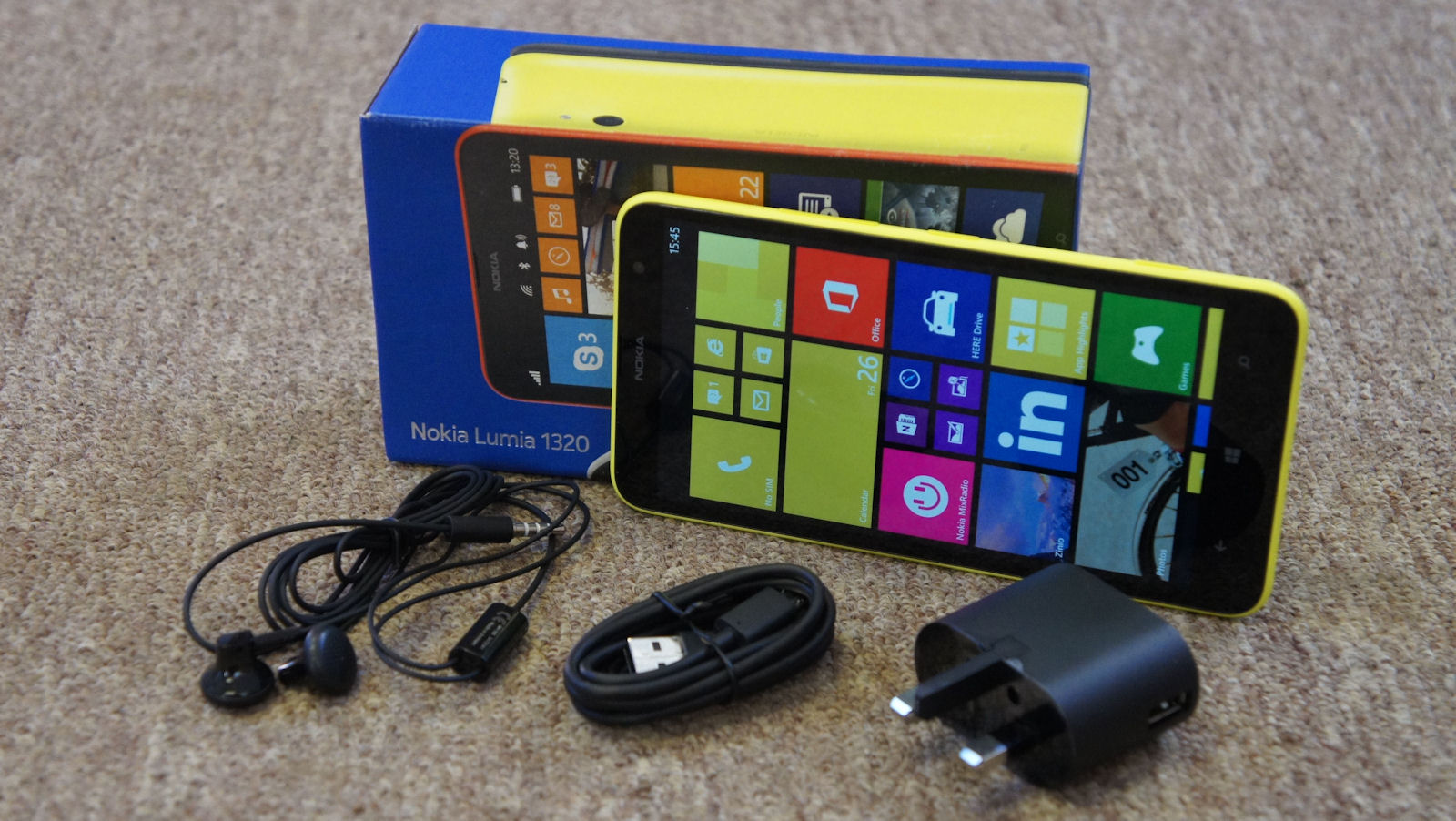 Smartphone hot nhất chạy Windows Phone tốt nhất, pin lâu đáng mua của Lumia 