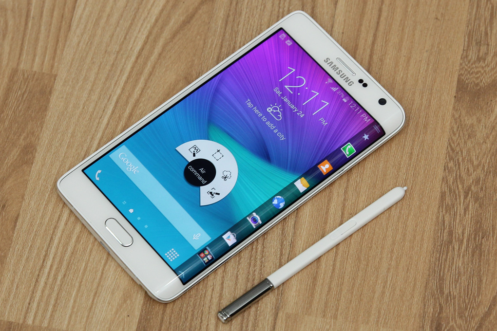Samsung Galaxy Note Edge là một trong những smartphone hot nhất được ưa chuộng hiện nay