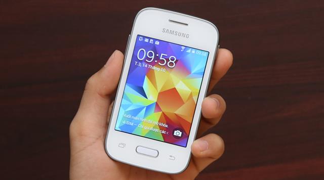 Galaxy Pocket là smartphone giá rẻ nhưng chất liệu làm nên không thua kém các sản phẩm cao cấp khác củ Samsung 