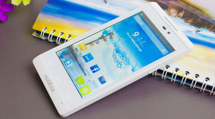 Touch Bean 402M là smartphone giá rẻ có hiệu suất hoạt động mạnh mẽ với thiết bị thanh lịch, gọn gàng