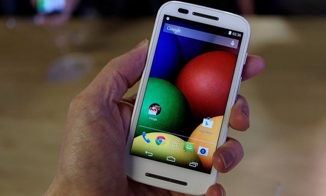 Motorola tiếp tục tấn công vào phân khúc smartphone giá rẻ với sản phẩm mới mang tên Moto E