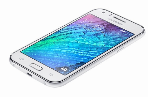 Smartphone giá rẻ Samsung Galaxy J1 đã bắt đầu bán ra thị trường Việt Nam từ tuần này
