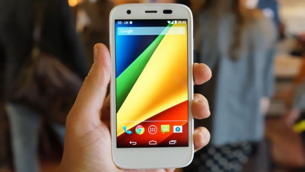 Smartphone giá rẻ đáng mua năm 2014 của Motorola sở hữu cấu hình mạnh và thời lượng pin đáng mơ ước