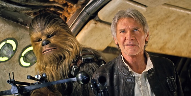 Lần đầu khán giả gặp lại Han Solo và Chewbacca trong Star Wars 7 sau hơn 30 năm