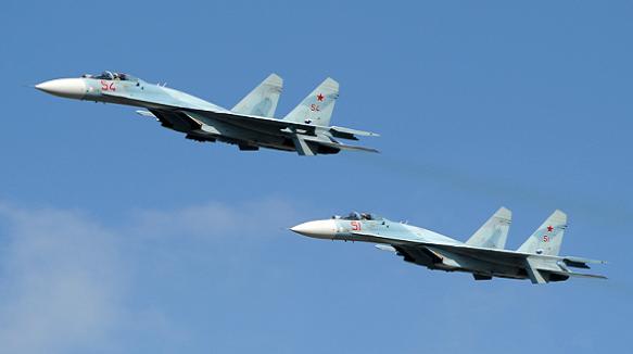 Su-27 có thể thực hiện hầu hết các nhiệm vụ chiến đấu từ không kích, tiêm kích, cường kích, làm kẻ thù kinh sợ