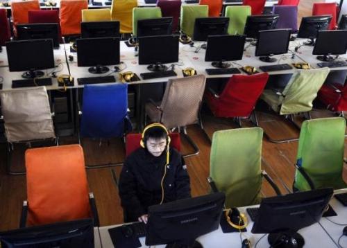 Trung Quốc ra tay kiểm soát chặt chẽ tài khoản online