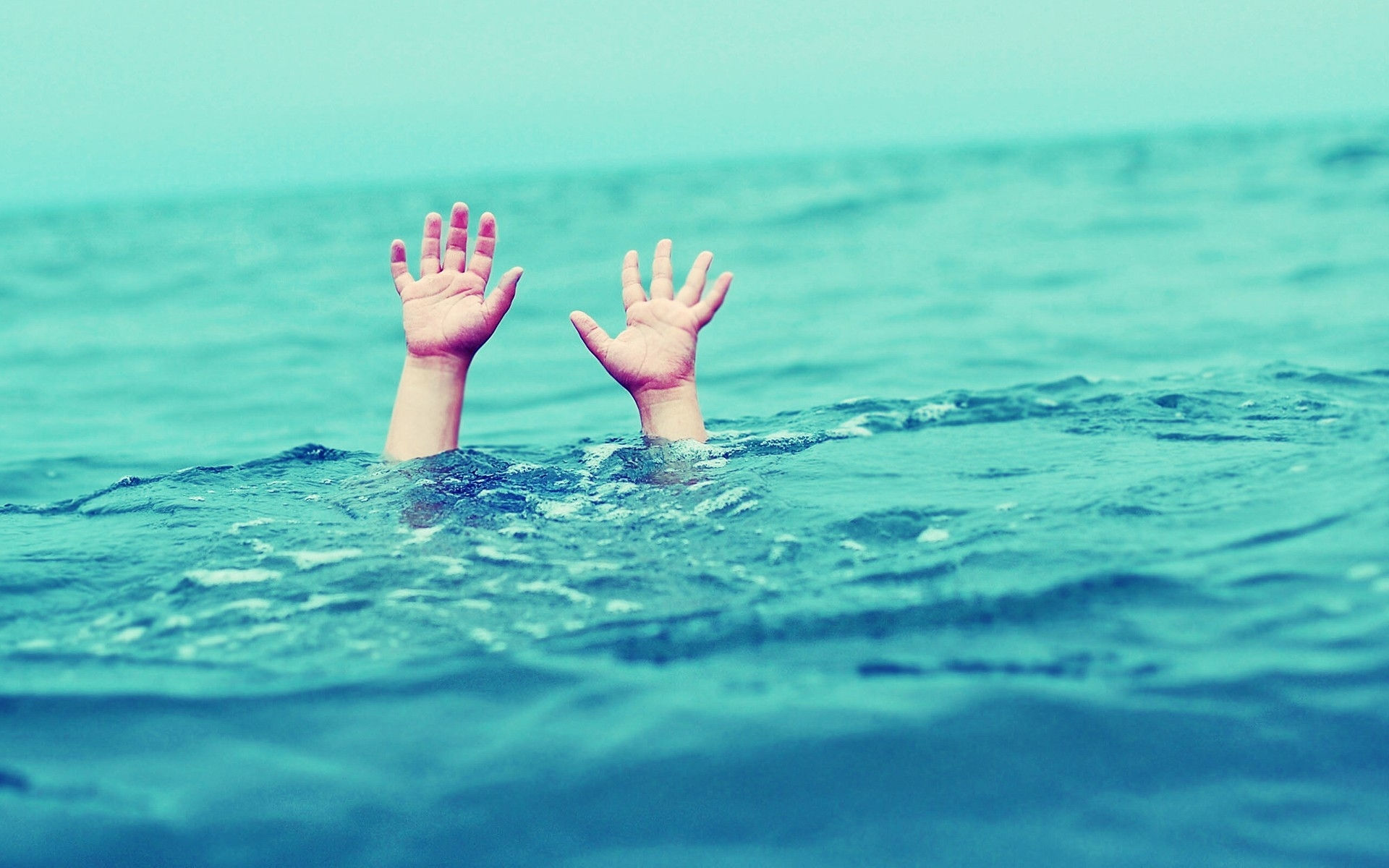 Con số các vụ tai nạn đuối nước, tai nạn chết đuối trong hè 2015 đang ở mức báo động