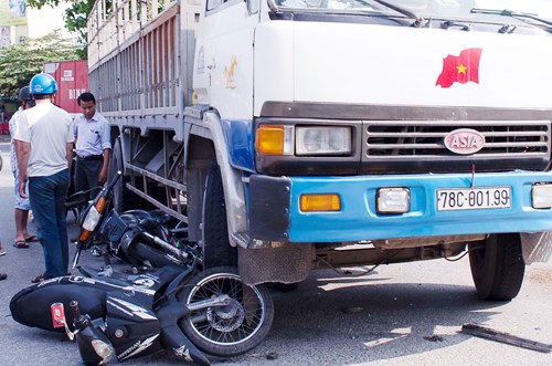 Hiện trường vụ tai nạn giao thông tại Đà Nẵng
