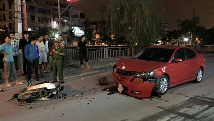 Hiện trường vụ tai nạn giao thông đêm qua tại Khương Đình, Hà Nội