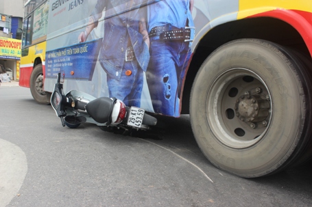 Xe máy nạn nhân vụ tai nạn giao thông bị hư hỏng nhẹ