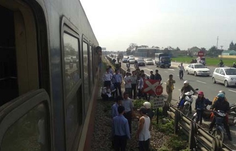 Hiện trường xảy ra vụ tai nạn tàu hỏa thảm khốc ở Nghệ An