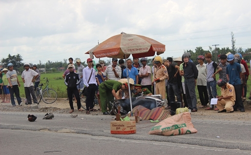 Vụ tai nạn xe khách kinh hoàng ở Quảng Nam đã khiến 2 nạn nhân tử nạn tại chỗ
