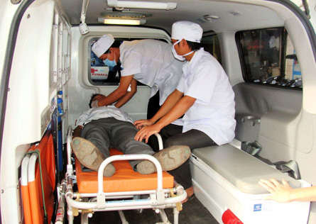 Vụ tai nạn xe khách ở Lâm Đồng đã khiến 4 người bị thương