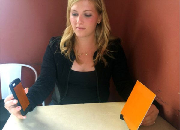  c&ocirc;ng nghệ sạc pin kh&ocirc;ng d&acirc;y uBeam mang lại sự tiện lợi, thoải m&aacute;i m&agrave; vẫn đảm bảo chất lượng sạc