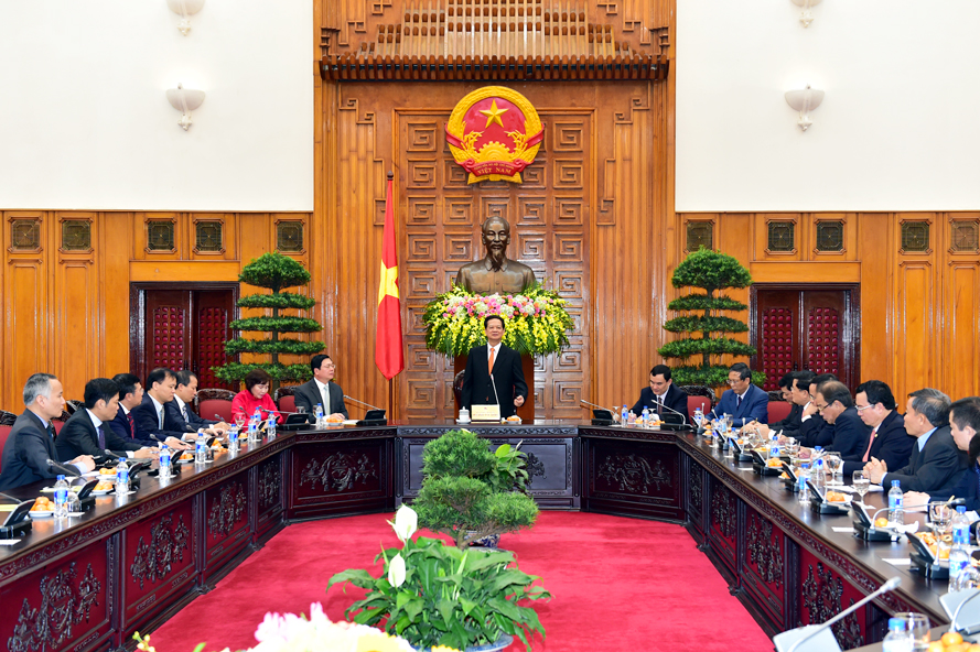 Thủ tướng Nguyễn Tấn Dũng nhấn mạnh, tốc độ tăng trưởng kinh tế Việt Nam năm 2015 đạt tới 6,55%