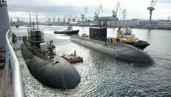Bộ đôi tàu ngầm Kilo do Nga đóng cho Việt Nam