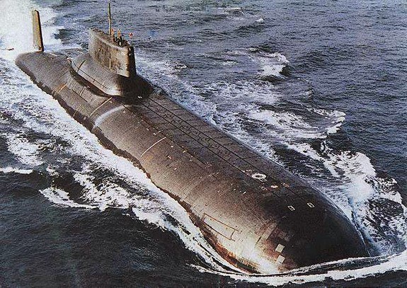 Tàu ngầm lớp Typhoon là một trong những mẫu tàu ngầm hạt nhân khủng của Nga