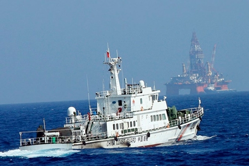 Trung Quốc ngang nhiên đưa giàn khoan Hải Dương-981 và nhiều tàu công vụ vào vùng đặc quyền kinh tế và thềm lục địa Việt Nam