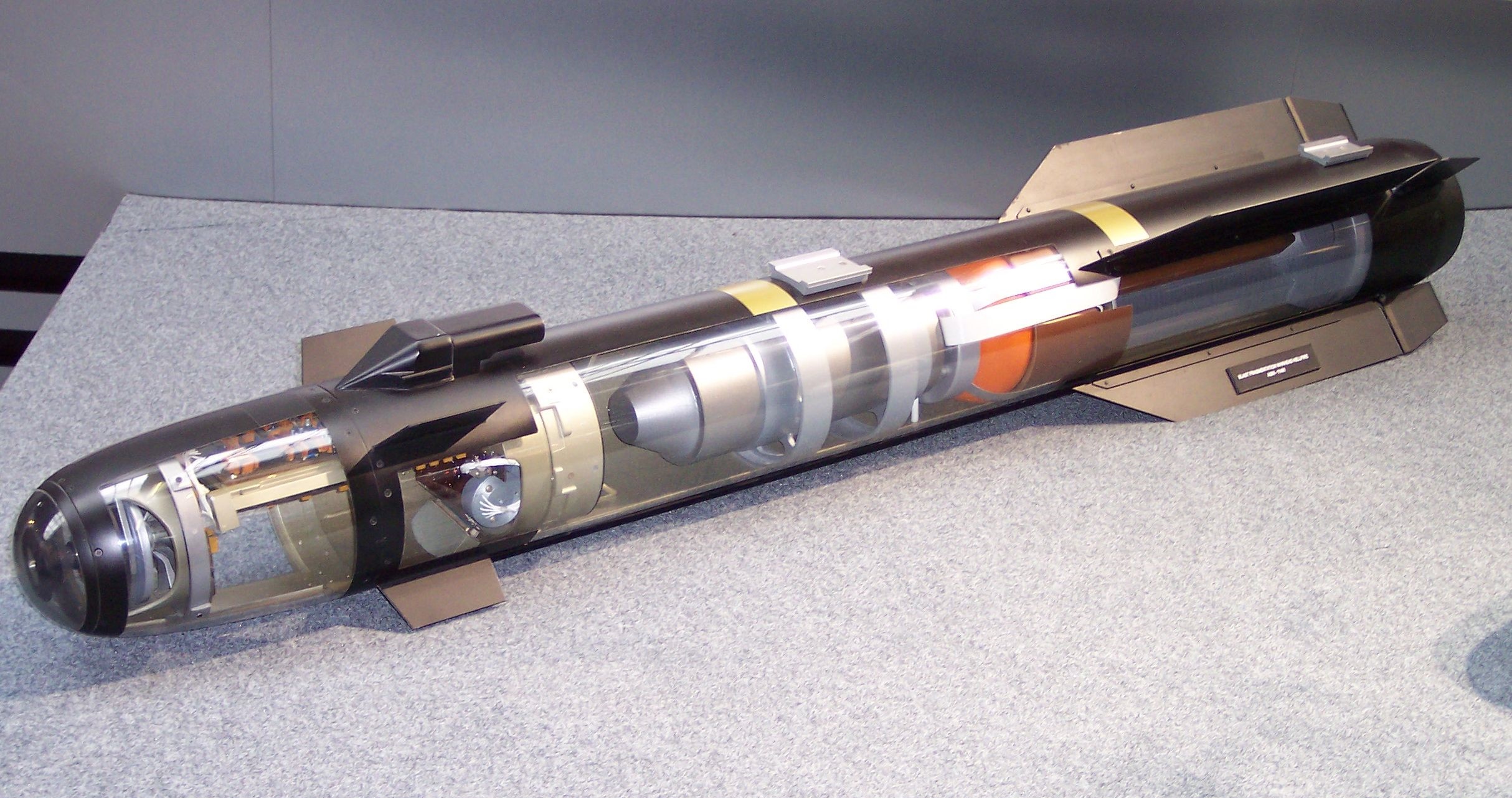 Tên lửa chống tăng Hellfire được đánh giá là khắc tinh của các phương tiện thiết giáp mặt đất