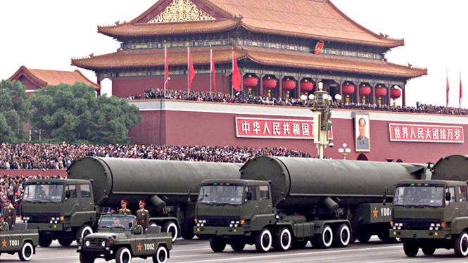Tên lửa đạn đạo Đông Phong-41 là một trong những tên lửa có tầm bắn xa nhất thế giới