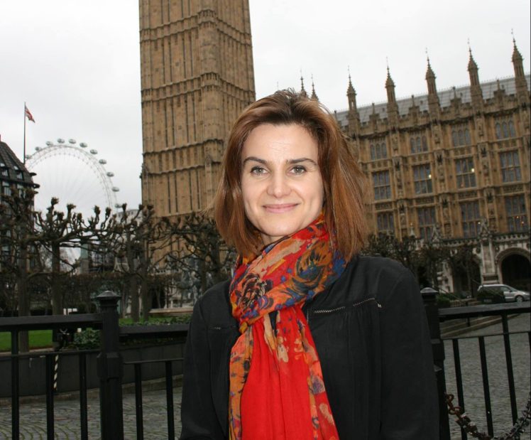 Một ''ngôi sao'' đang lên trên chính trường Anh, nữ nghị sĩ 41 tuổi Jo Cox