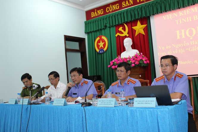 Buổi họp báo tại Viện KSND tỉnh Bình Phước chiều 4-11về vụ thảm sát tại Bình Phước 