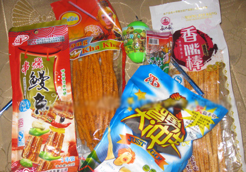 Bánh kẹo Trung Quốc tràn lan trên thị trường