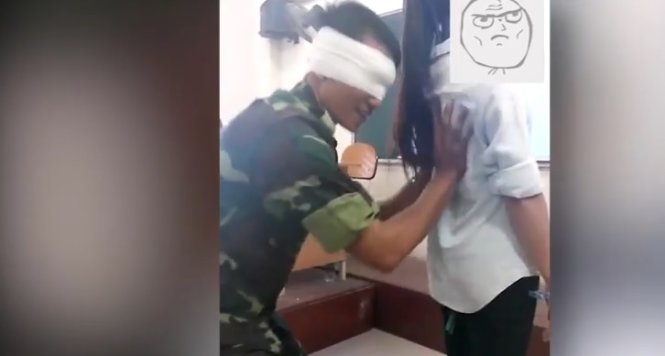 Hình ảnh từ clip gây xôn xao dư luận về thầy giáo quân sự ở Vũng Tàu