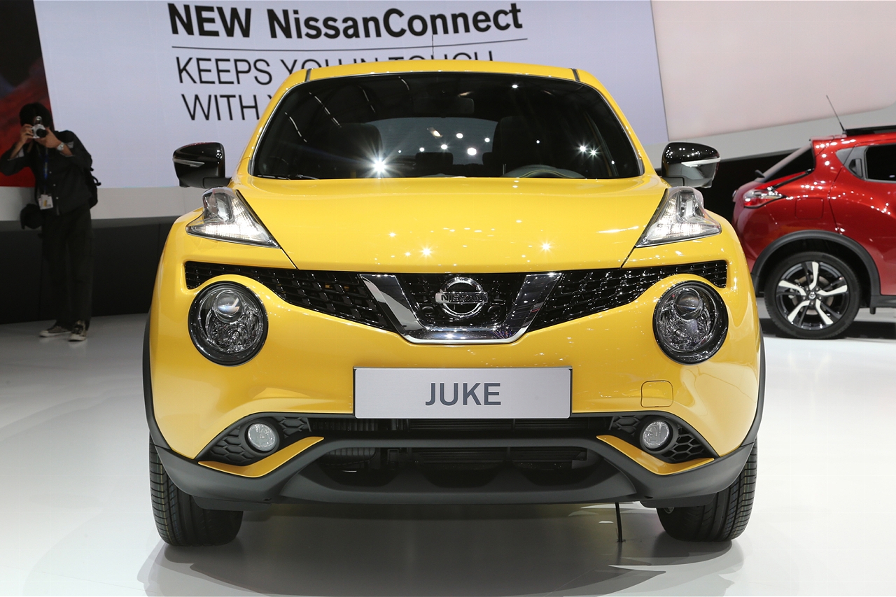Nissan Juke 2015 được ra mắt tại thị trường ô tô Việt Nam từ tháng 11/2014.