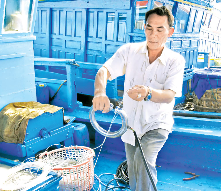Thiết bị gây tê hỗ trợ đánh bắt đảm bảo năng suất chất lượng cá ngừ đại dương nên được ngư dân Phú Yên áp dụng rộng rãi