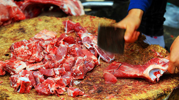 Thịt bò điên đe dọa nghiêm trọng tới sức khỏe và tính mạng con người