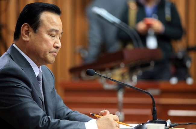Thủ tướng Hàn Quốc Lee Wan Koo đã nộp đơn xin từ chức sau hai tháng nhậm chức