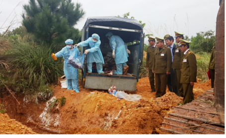 Tổng số thực phẩm bẩn kinh hoàng bị lực lượng chức năng tỉnh Quảng Bình tiêu hủy lần nay là trên 2 tấn