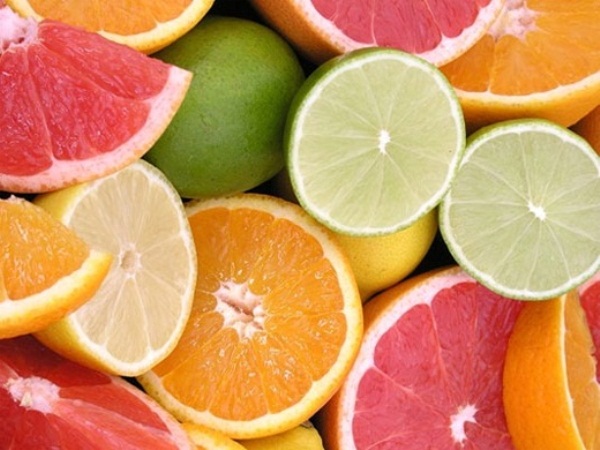 Vitamin C có nhiều trong các loại trái cây có múi