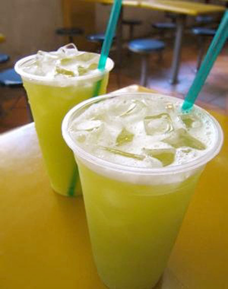  c&acirc;y m&iacute;a l&agrave; một loại c&acirc;y đặc biệt cho thức uống rất m&aacute;t v&agrave; bổ dưỡng