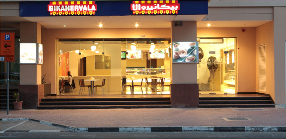 Nhà hàng nổi tiếng Bikanervala cũng vướng phải bê bối thực phẩm chứa phẩm màu