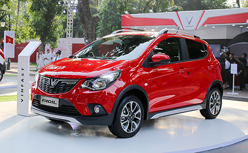 top-4-chiec-o-to-co-nho-tam-gia-300-trieu-dang-mua-nhat-tai-viet-nam