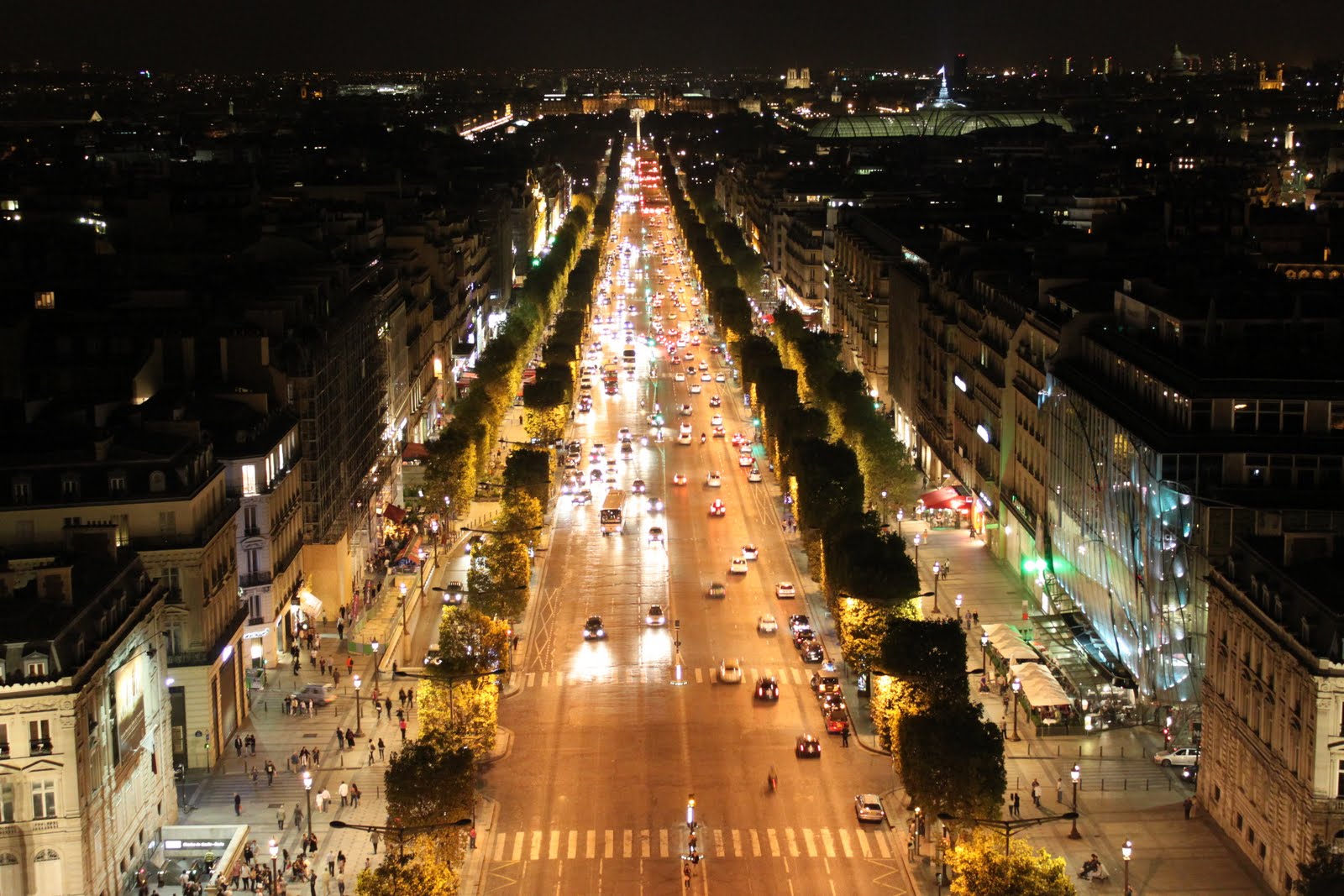 Đại lộ Champs-Elysées