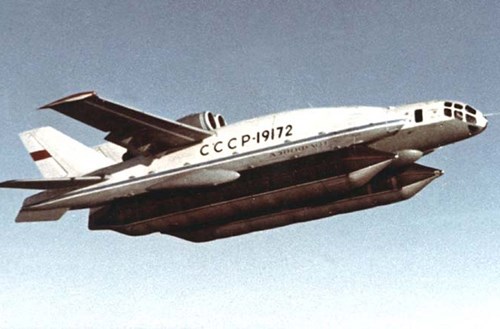 thủy phi cơ VVA-14 – một trong những thiết kế vũ khí quái dị của Liên Xô có thể cất cánh