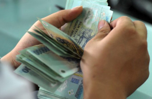 Thu nhập bình quân đầu người của Việt Nam được dự báo ở mức 2.200 USD (49 triệu đồng). Ảnh: Vnexpress