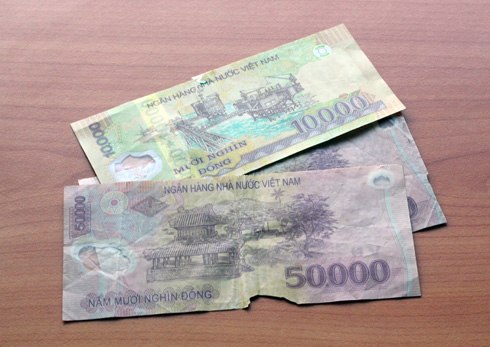 Ti&ecirc;u hủy tiền kh&ocirc;ng đủ ti&ecirc;u chuẩn lưu th&ocirc;ng sẽ g&oacute;p phần l&agrave;m giảm &aacute;p lực kho tiền bảo quản