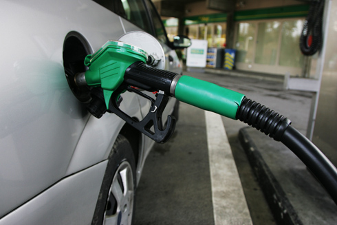 Tiết kiệm xăng cho ô tô luôn là tôn chỉ của người tiêu dùng