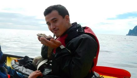 Chân dung người đang cần tìm bạn gái Ren Lu You Chân dung người đang cần tìm bạn gái Ren Lu You