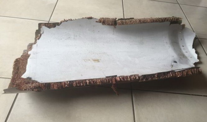 Lực lượng tìm kiếm máy bay MH370 cho biết hai mảnh vỡ tìm thấy ở Mozambique gần như chắc chắn là của MH370