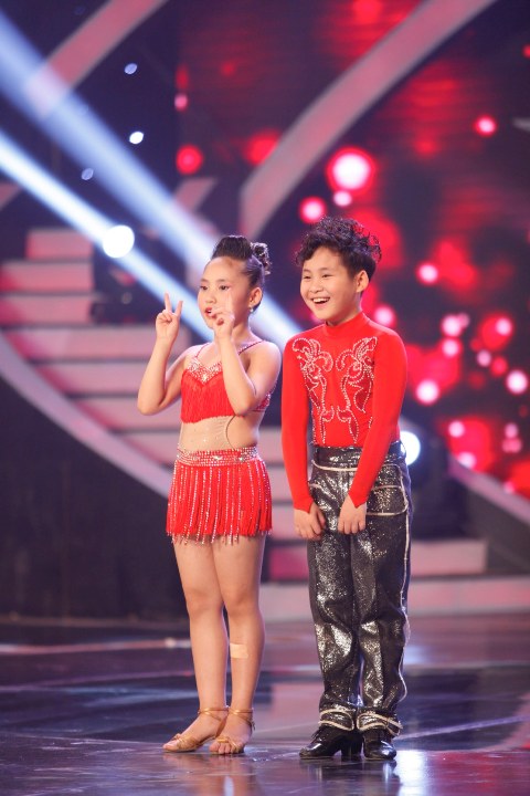 Hoàng Gia Linh - Hoàng Gia Bảo được khán giả lựa chọn vào thẳng Chung kết Vietnam's Got  Talent 