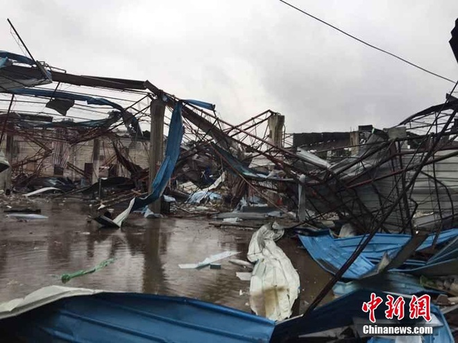 Dù đã lên kế hoạch chống bão lũ ngay khi nhận được tin bão mới nhất, nhiều khu vực ở Trung Quốc vẫn phải chịu thiệt hại nặng nề cả về người và của