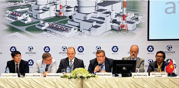 Quang cảnh Diễn đàn các nhà cung ứng công nghiệp hạt nhân châu Á - Atomex Asia 2014 vừa qua tại TP.HCM