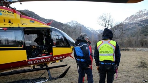Thông tin về con số thương vong trong vụ tai nạn lở tuyết ở Pháp trên các báo đang có sự chênh lệch
