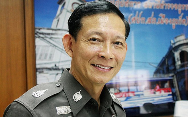 Thiếu tướng cảnh sát Thái Lan Paween Pongsirin