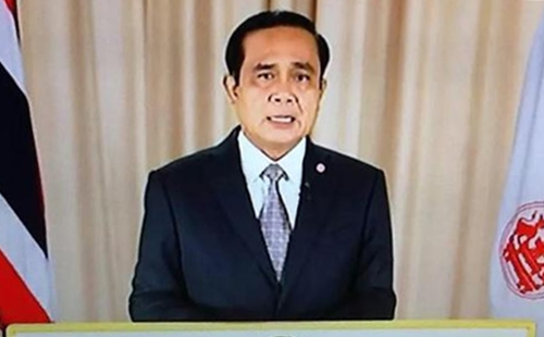 Thủ tướng Thái Lan trong bài phát biểu truyền trực tiếp trên truyền hình